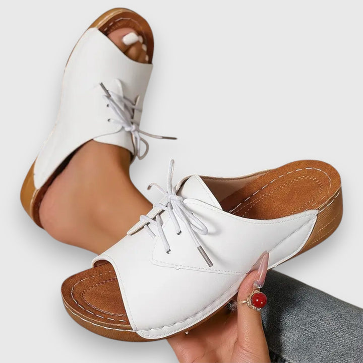 Saskia – Vintage Stil Sandali