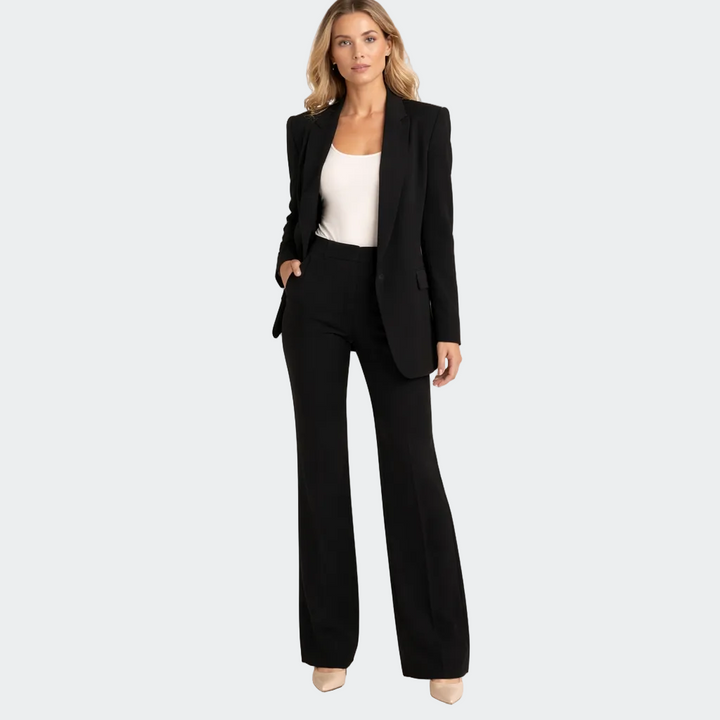 Vanessa- Elegantan komplet s hlačama koje se šire