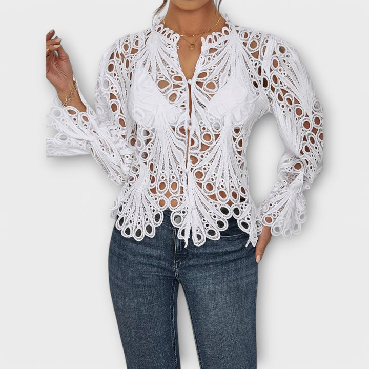 Malina – Elegantna Čipkasta Bluza