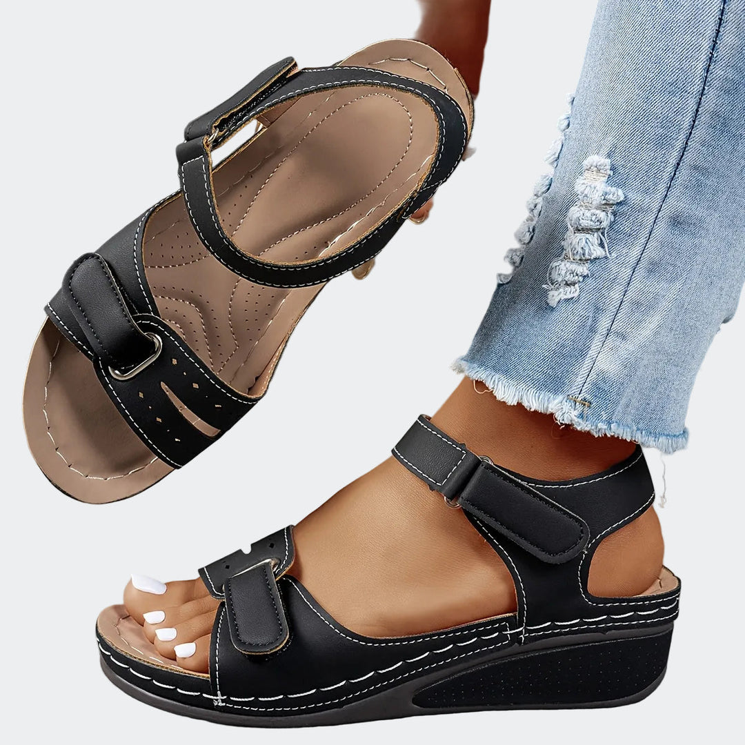 Célima - Elegantni Ergonomični Sandali