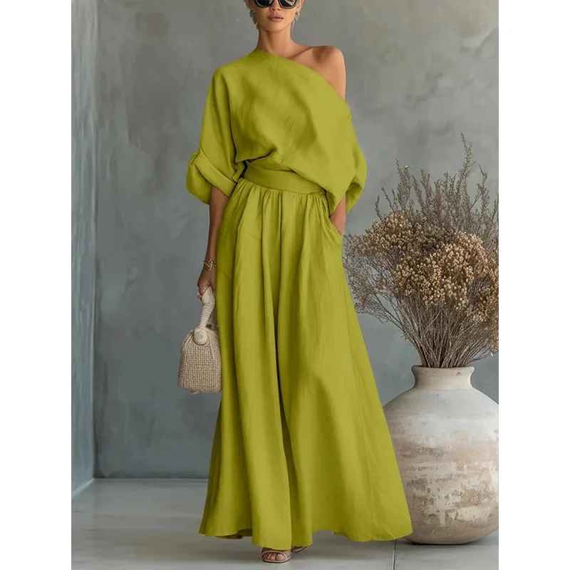 Lisa - Set s mekim topom bez ramena i tapered hlačama