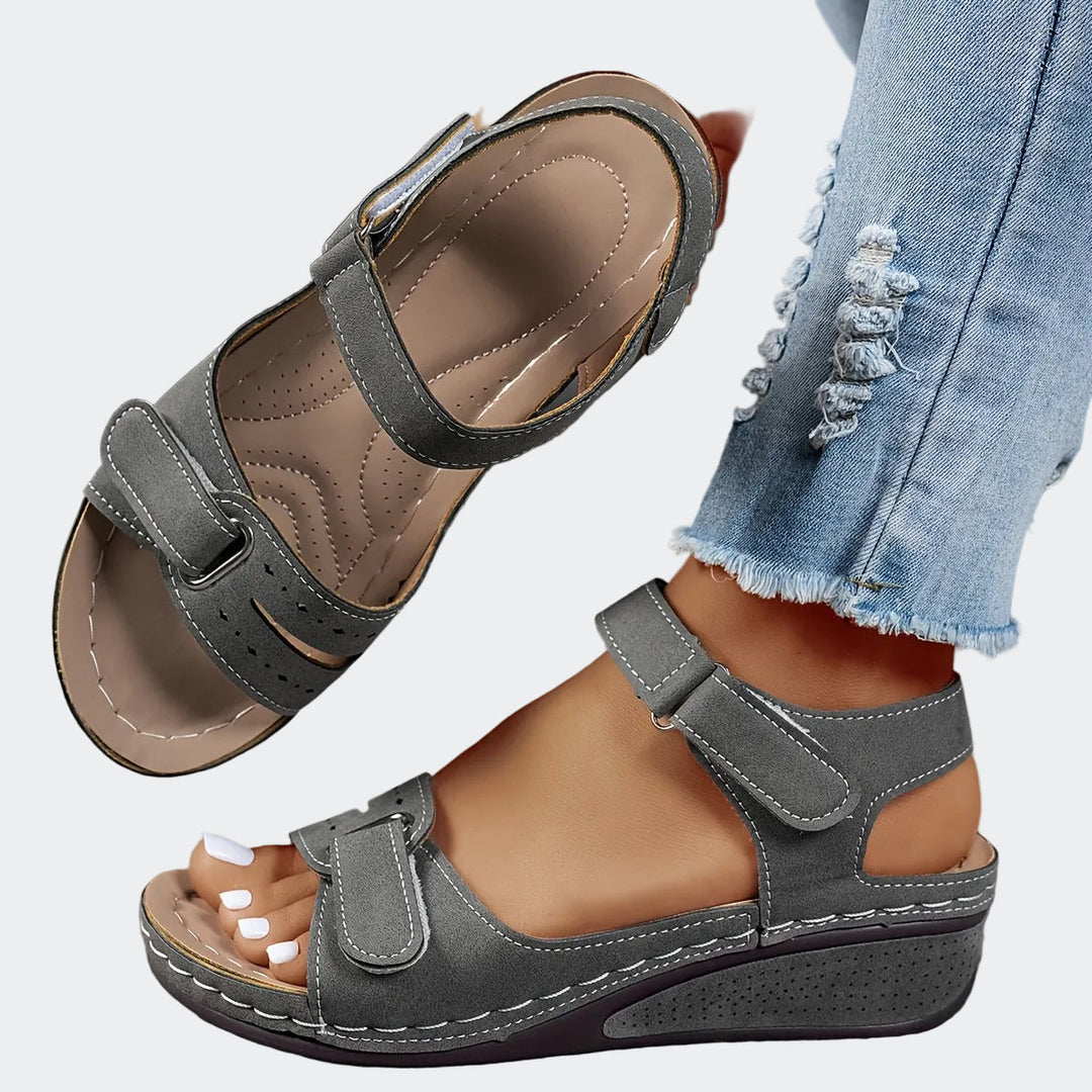Célima - Elegantni Ergonomični Sandali