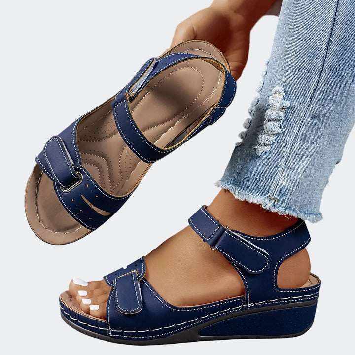 Célima - Elegantni Ergonomični Sandali