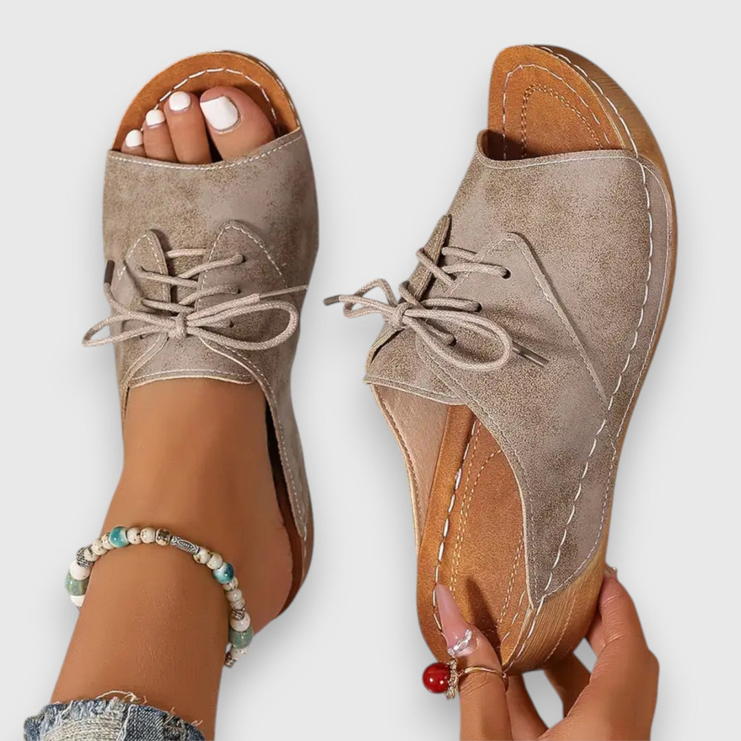 Saskia – Vintage Stil Sandali