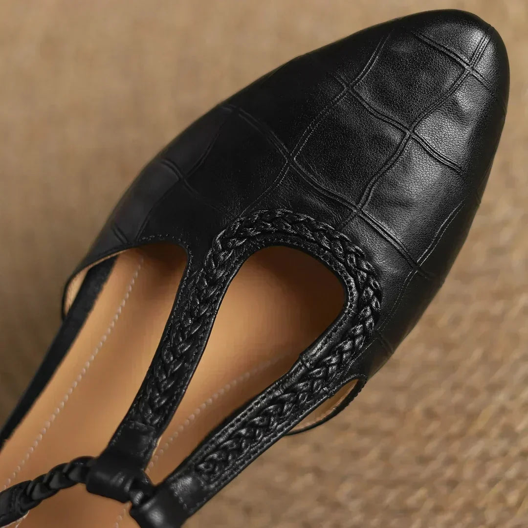 Greta | Klasične kožne T-strap cipele s pletenim detaljem
