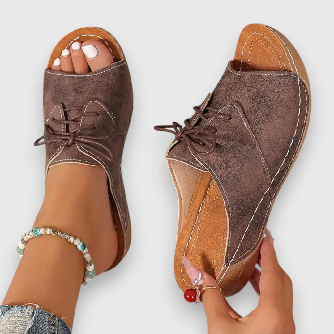 Saskia – Vintage Stil Sandali