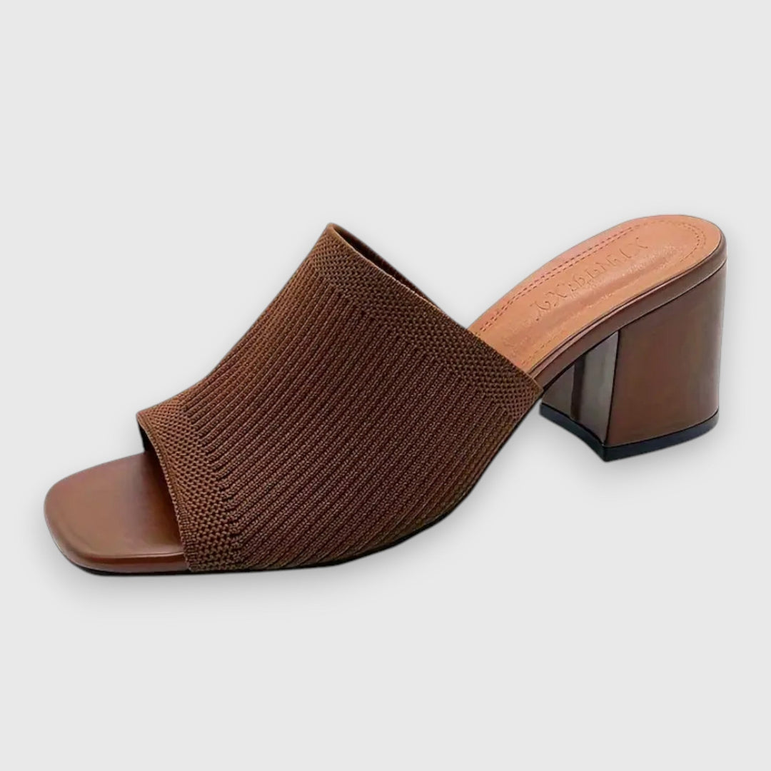 Lina – Stylish Laki Sandals