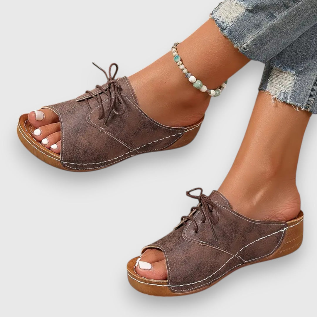 Saskia – Vintage Stil Sandali