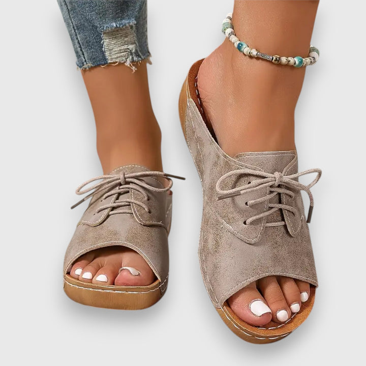 Saskia – Vintage Stil Sandali