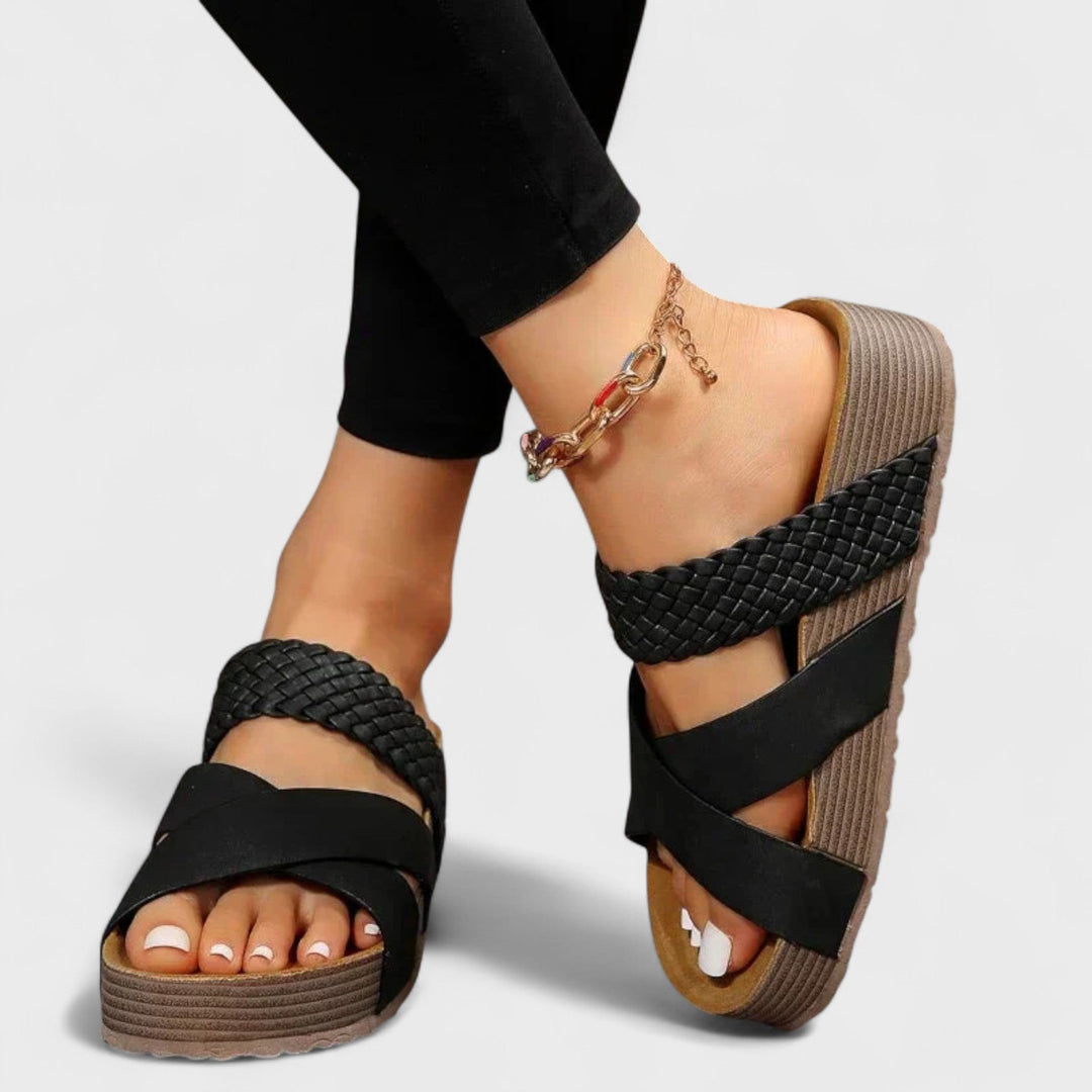 Lenka – Comfortable Orthopedic Sandals