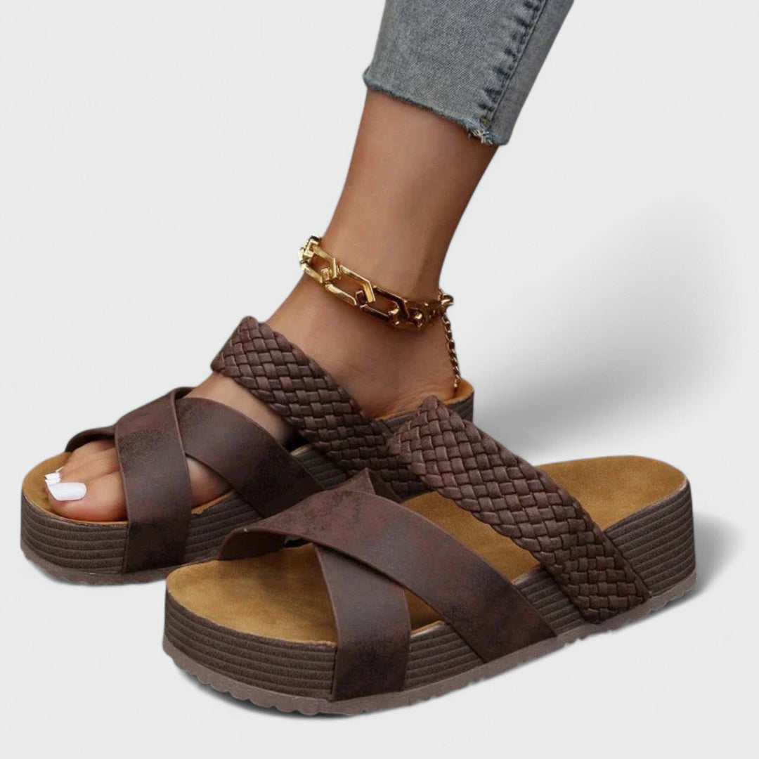 Lenka – Comfortable Orthopedic Sandals
