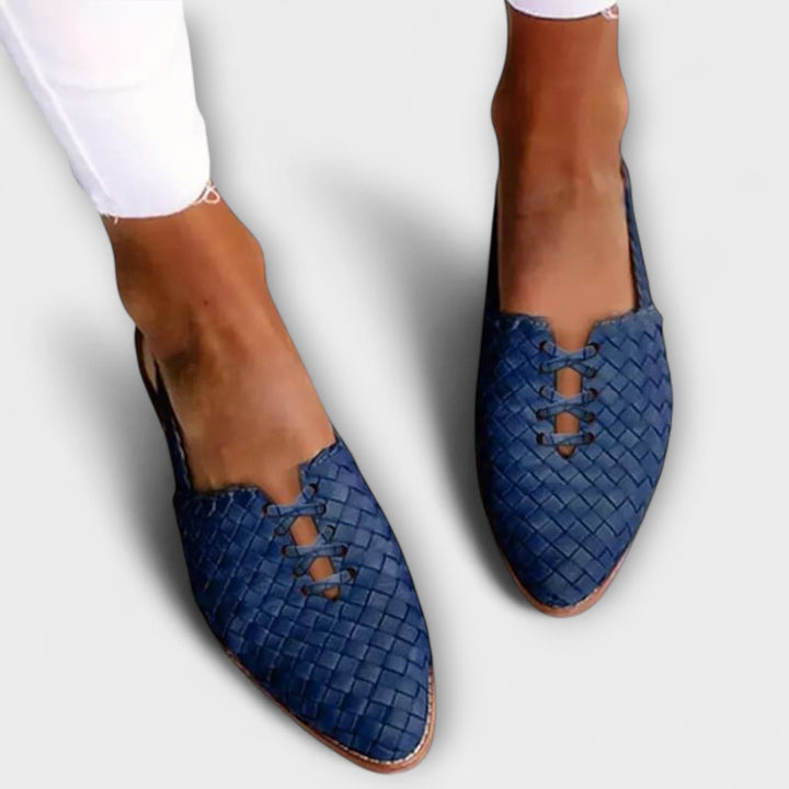 Zyra - Elegant and Comfortable Sandals